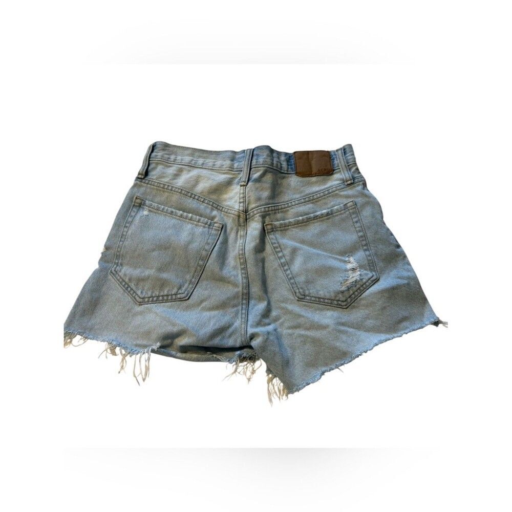 Aeropostale Distressed Women's Denim Shorts - Light Blue Size 4 3-4 inch inseam - Picture 2 of 7